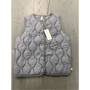 NWT Rylee + Cru Quilted Kids Vest in Gray